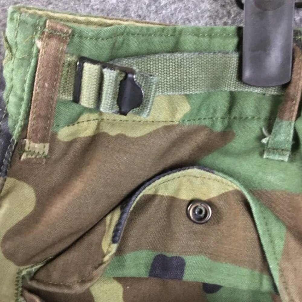 Vintage Military Issue‎ Camo Cargo Pants Sz Large Men|Women\Unisex - Picture 7 of 10